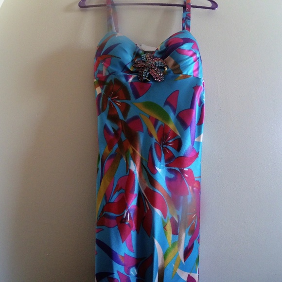 Floral Prom/Evening Dress - Picture 4 of 7